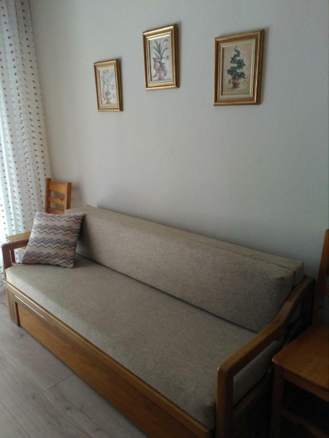 Zefi'S Apartment Néa Péramos 外观 照片